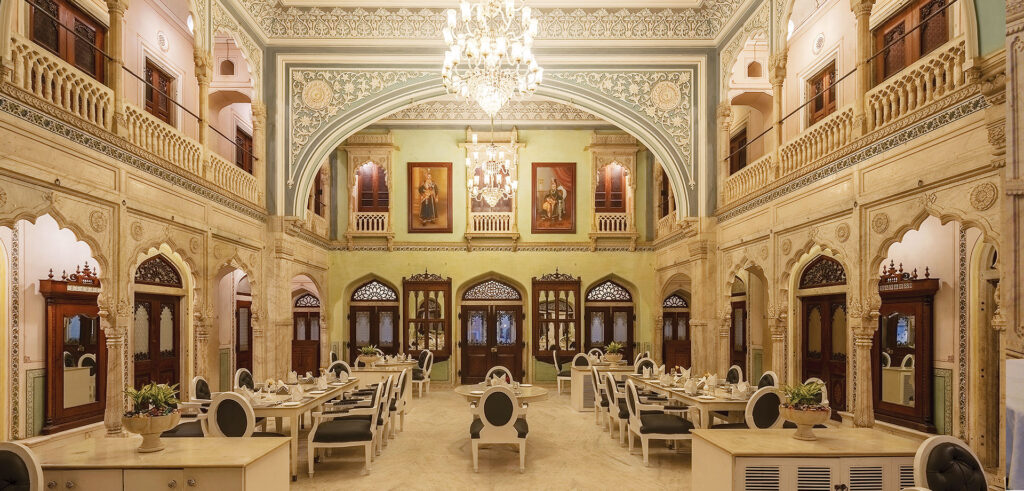 Best Royal Wedding Themes for Celebrations at Chomu Palace Hotel